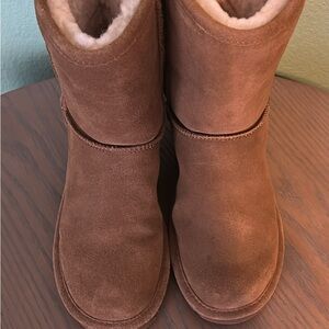 Bear Paw Cozy Brown Suede Women's Boots size 8